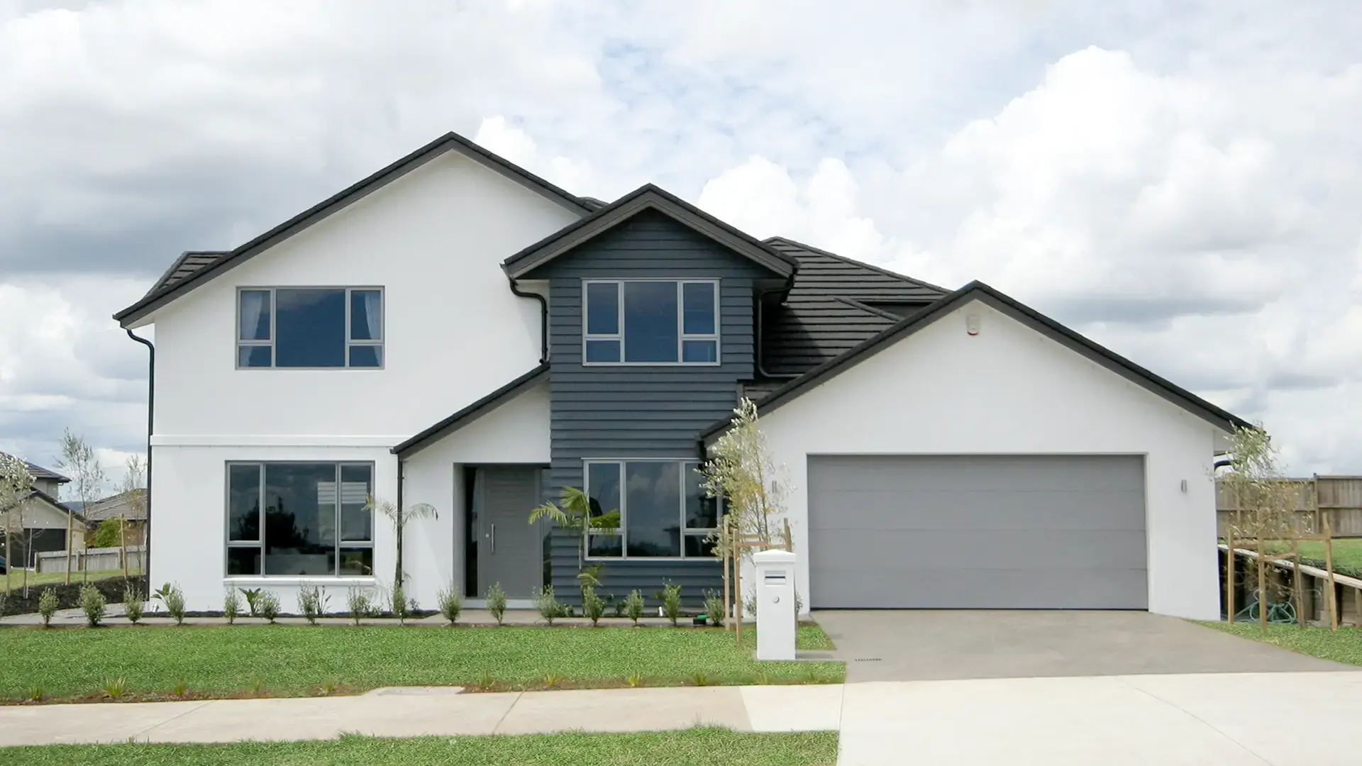 01-Karaka-Showhome-111-Front