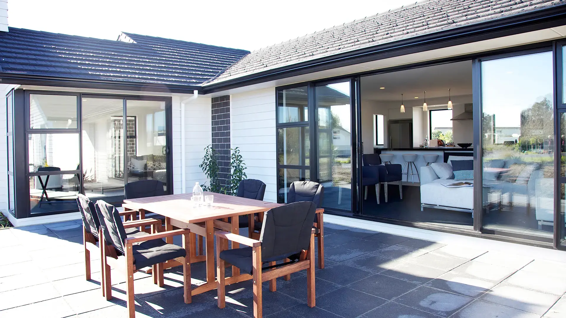 14-Kumeu-Showhome-104-2011-Tapu-Road-RW-Kumeu-Ext