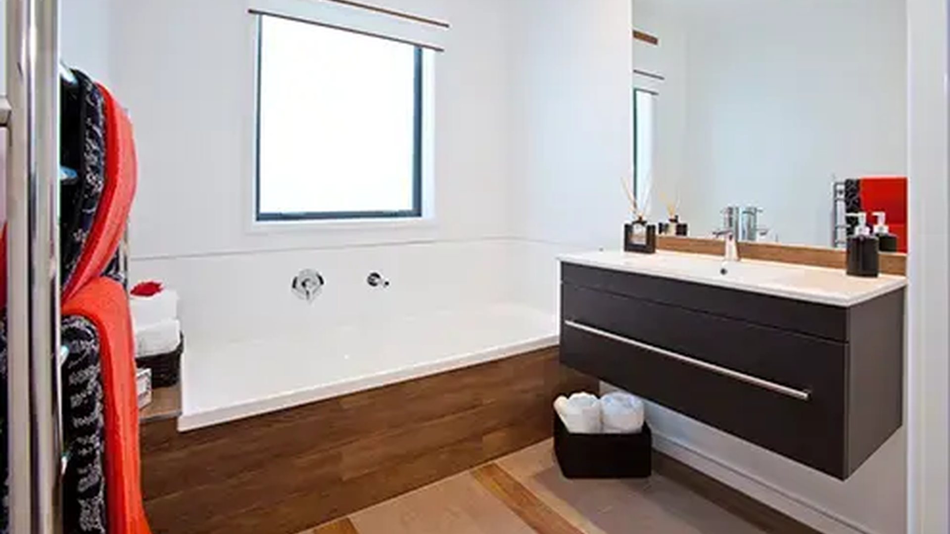 14-MG-5230-Bathroom