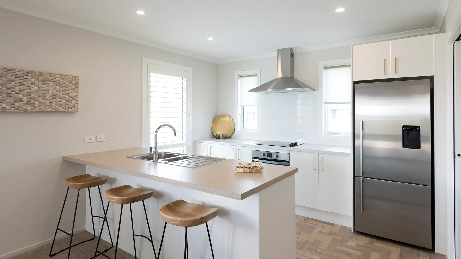 2-56-Berryfield-Dr-Richmond-0571-Kitchen