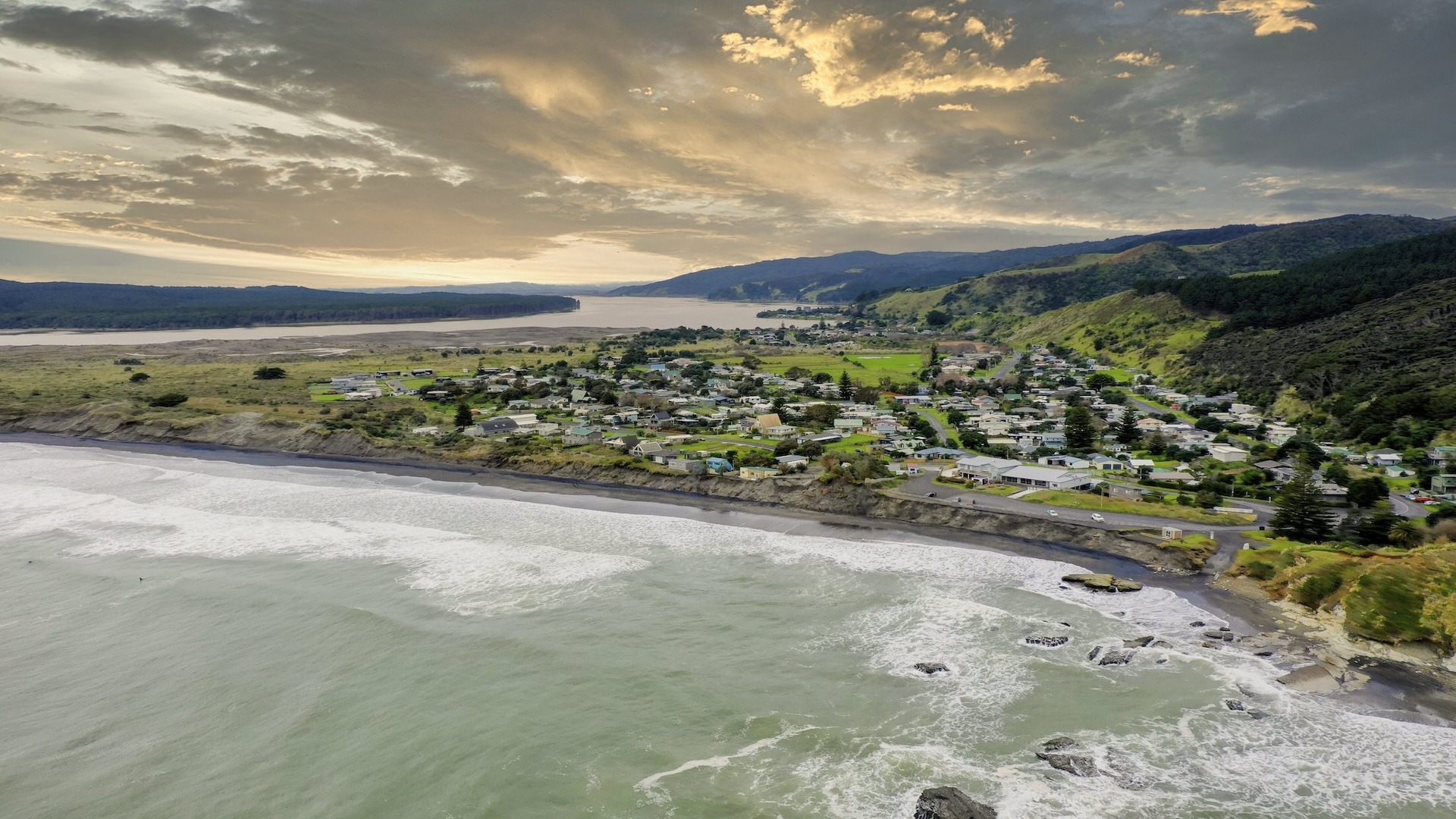 5 Onewhero _ Port Waikato- Drone - Web Optimised (2)